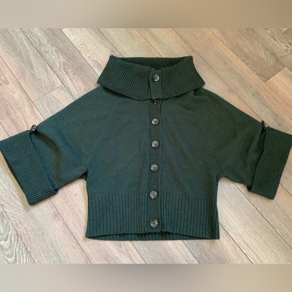 Like⭐️NEW⭐️Banana Republic 100% Merino Wool Sweater •Medium - Picture 3 of 15